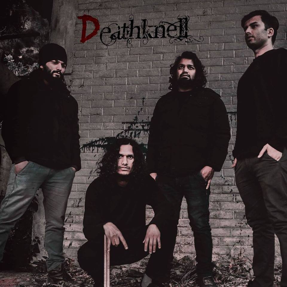 DEATHKNELL Band